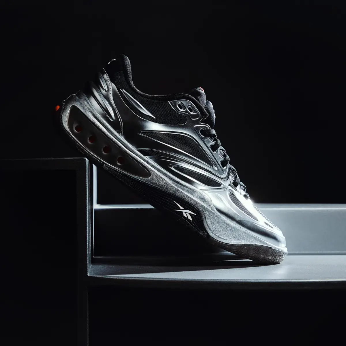 Chaussures de basket-ball Engine A