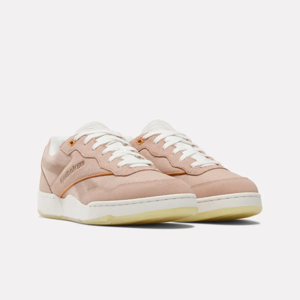 Chaussures de basket rétro BB 4000 II